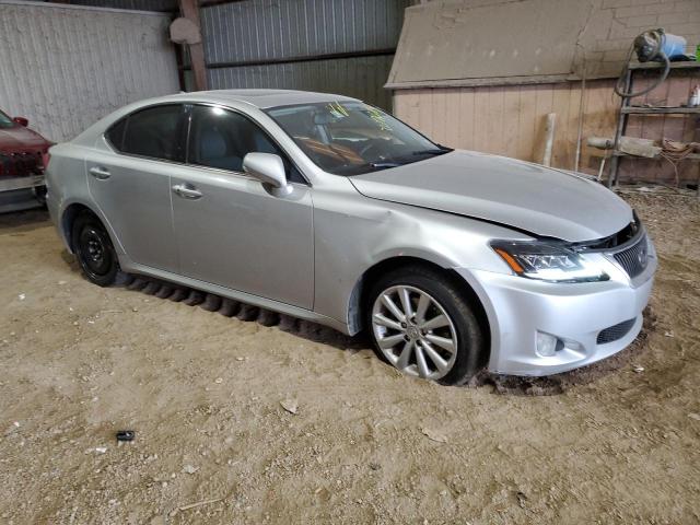 JTHCF5C27A5044246 - 2010 LEXUS IS 250 SILVER photo 4