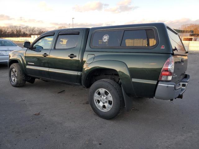 3TMLU4EN9DM118662 - 2013 TOYOTA TACOMA DOUBLE CAB GREEN photo 2