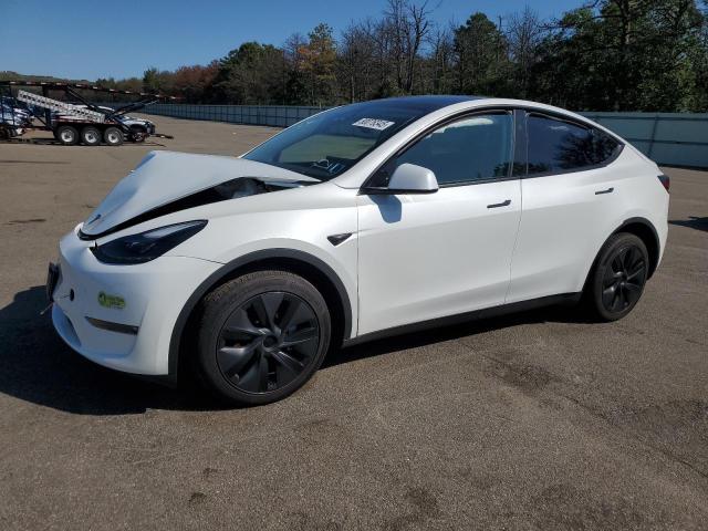 2024 TESLA MODEL Y, 