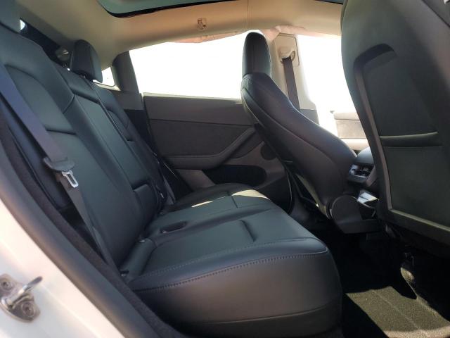 7SAYGDEE3RF199525 - 2024 TESLA MODEL Y Ақ фото 10