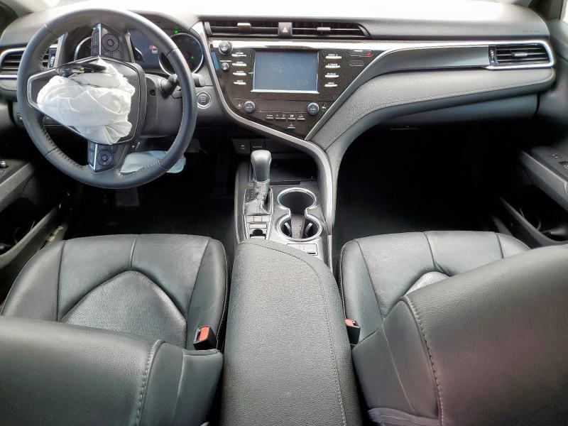 4T1B61HK8JU130519 - 2018 TOYOTA CAMRY XSE SILVER photo 15