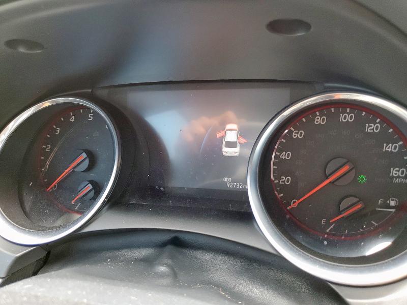 4T1B61HK8JU130519 - 2018 TOYOTA CAMRY XSE SILVER photo 18