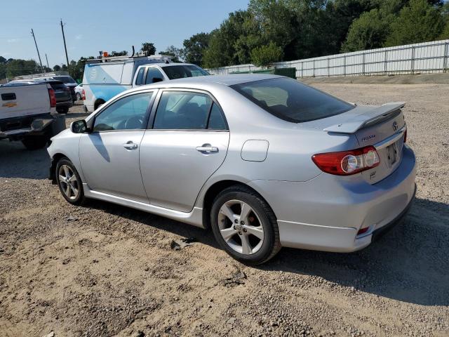 2T1BU4EE1DC974087 - 2013 TOYOTA COROLLA BASE Күміс фото 2
