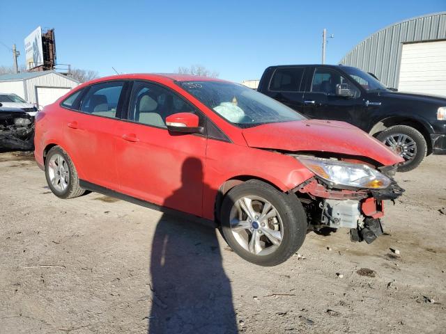 1FADP3F28EL157472 - 2014 FORD FOCUS SE RED photo 4