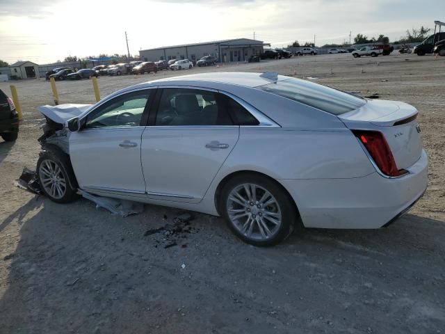 2G61M5S36J9124068 - 2018 CADILLAC XTS LUXURY WHITE photo 2