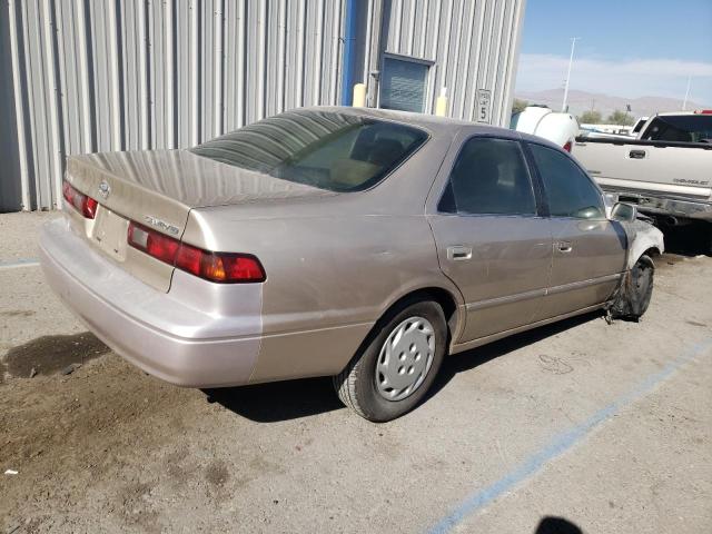 JT2BG22K8W0154732 - 1998 TOYOTA CAMRY CE TAN photo 3