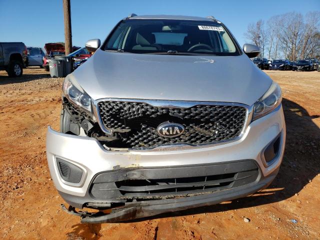 5XYPG4A32GG012617 - 2016 KIA SORENTO LX SILVER photo 5