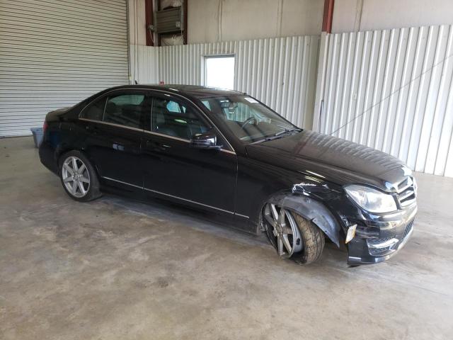 WDDGF4HB5EA960092 - 2014 MERCEDES-BENZ C 250 BLACK photo 4