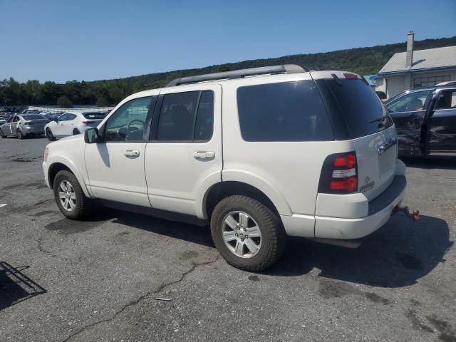 1FMEU7DE2AUA14447 - 2010 FORD EXPLORER XLT WHITE photo 2