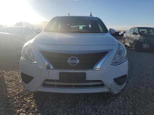 3N1CN7AP8KL830740 - 2019 NISSAN VERSA S WHITE photo 5