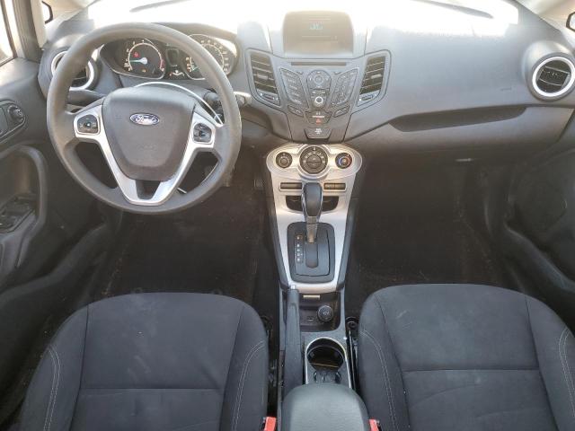 3FADP4BJ2HM137420 - 2017 FORD FIESTA SE SILVER photo 8