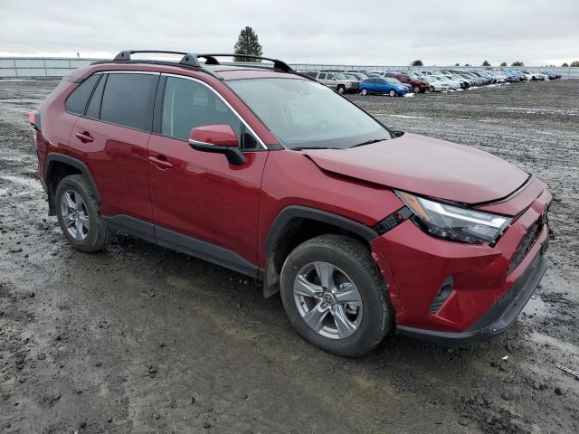 2T3P1RFV3NW252735 - 2022 TOYOTA RAV4 XLE RED photo 4