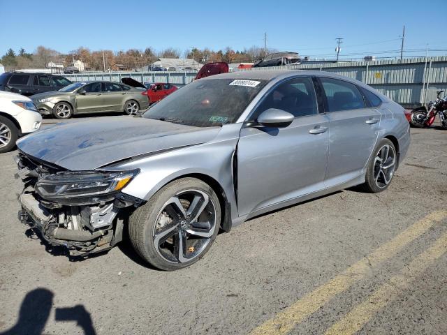 1HGCV1F32JA110809 - 2018 HONDA ACCORD SPORT SILVER photo 1