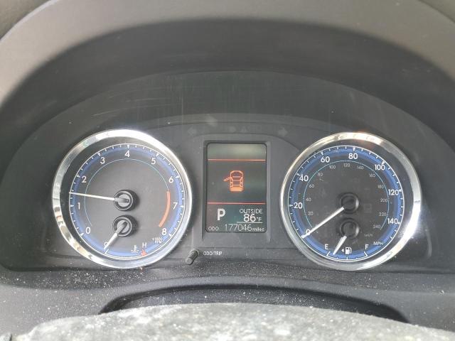 2T1BURHE8JC030310 - 2018 TOYOTA COROLLA L ვერცხლისფერი ფოტო 9