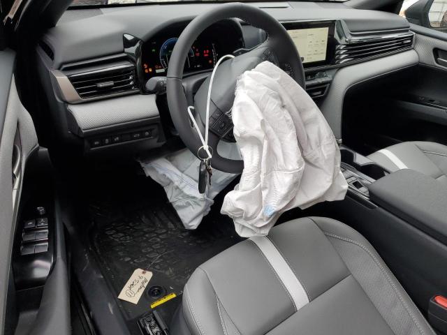 4T1DBADK7SU537601 - 2025 TOYOTA CAMRY XSE გრაფიტი ფოტო 8