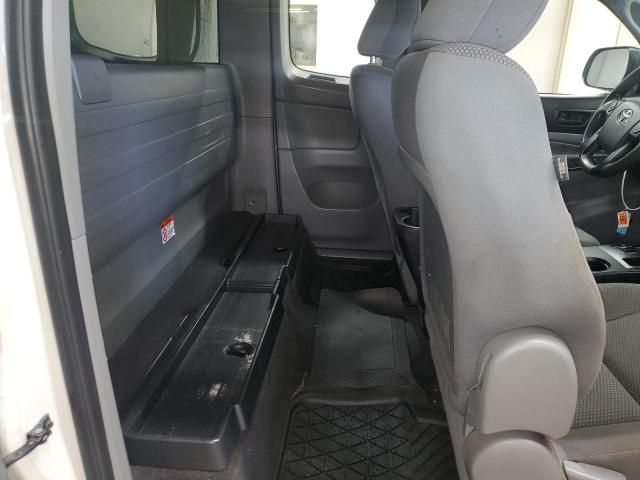 5TFTX4CN6FX052501 - 2015 TOYOTA TACOMA ACCESS CAB WHITE photo 10