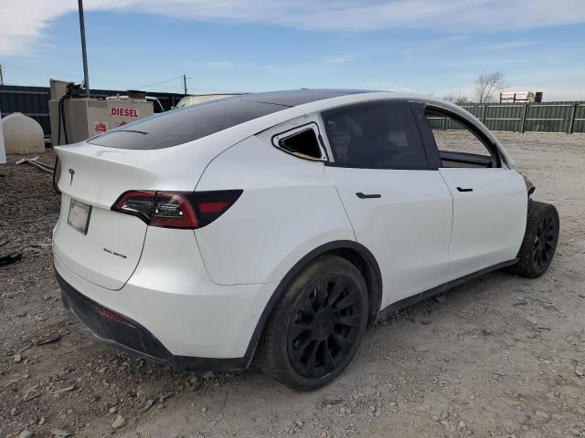 5YJYGAEE9MF143884 - 2021 TESLA MODEL Y WHITE photo 3