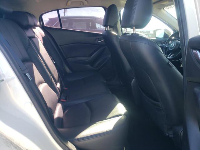 3MZBN1M37JM178973 - 2018 MAZDA 3 GRAND TOURING Білий фото 10