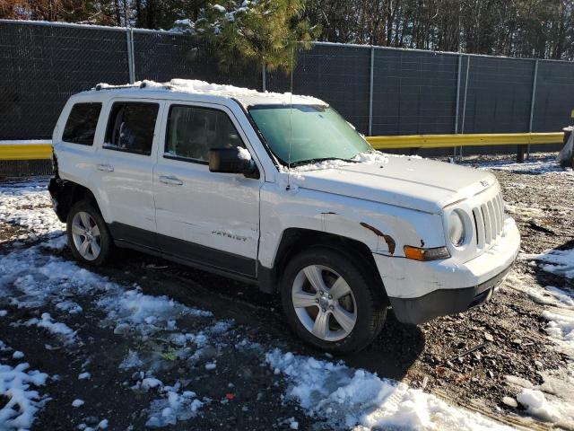 1C4NJRFB3ED792693 - 2014 JEEP PATRIOT LATITUDE WHITE photo 4