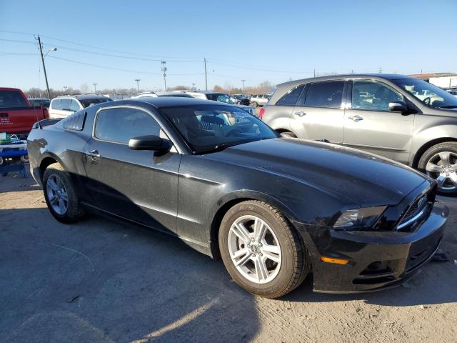 1ZVBP8AM6E5331564 - 2014 FORD MUSTANG BLACK photo 4