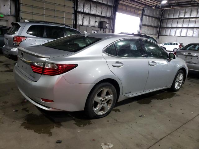 JTHBW1GG9D2007358 - 2013 LEXUS ES 300H SILVER photo 3