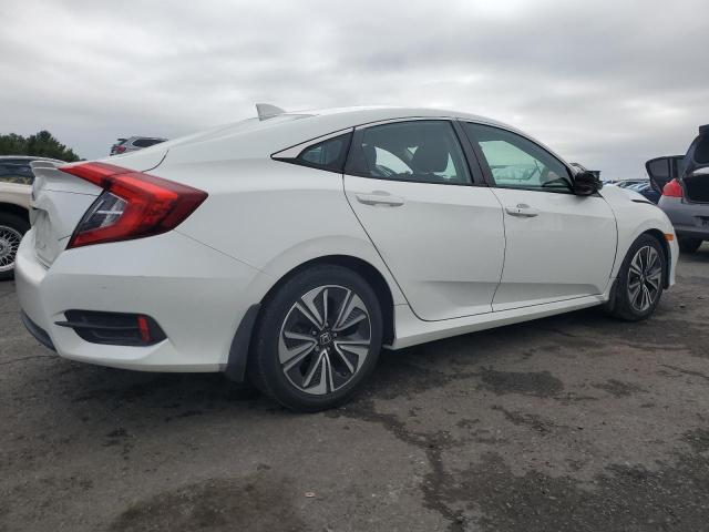 2HGFC1F30HH639075 - 2017 HONDA CIVIC EX WHITE photo 3
