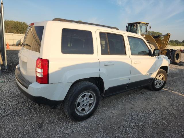 1C4NJPBA0GD670071 - 2016 JEEP PATRIOT SPORT WHITE photo 3