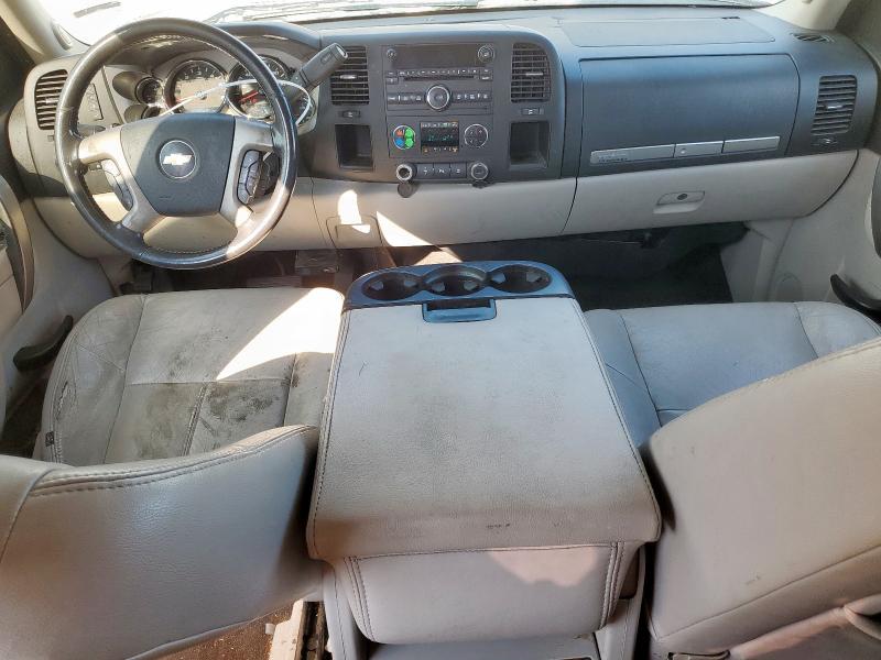 3GCPCSE07BG403854 - 2011 CHEVROLET SILVERADO C1500 LT GRAY photo 8