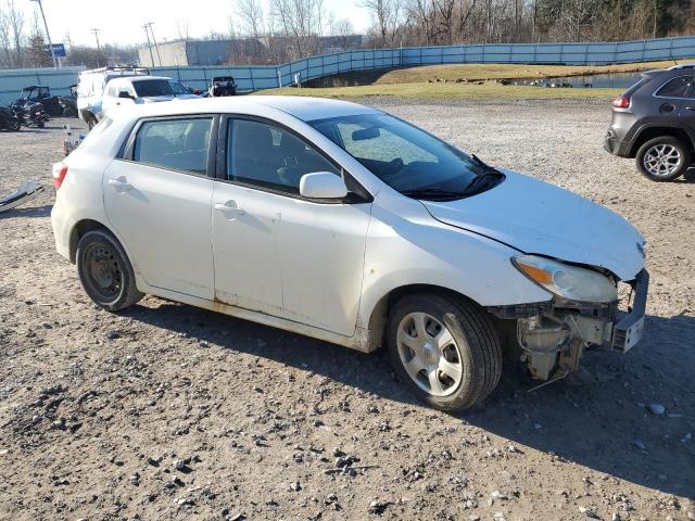 2T1KU4EE3AC251790 - 2010 TOYOTA COROLLA MA WHITE photo 4