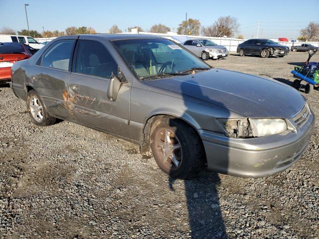 4T1BG22K31U092354 - 2001 TOYOTA CAMRY CE BEIGE photo 4