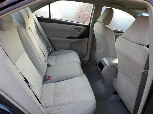 4T1BF1FK7FU888135 - 2015 TOYOTA CAMRY LE BLUE photo 10