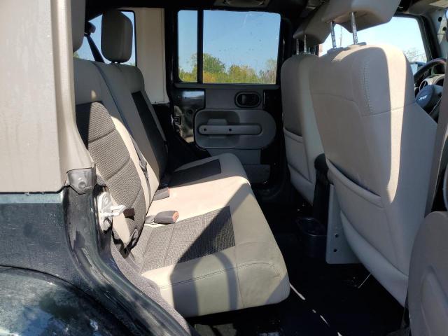 1J4BA5H1XAL125839 - 2010 JEEP WRANGLER U SAHARA Yaşıl foto 11