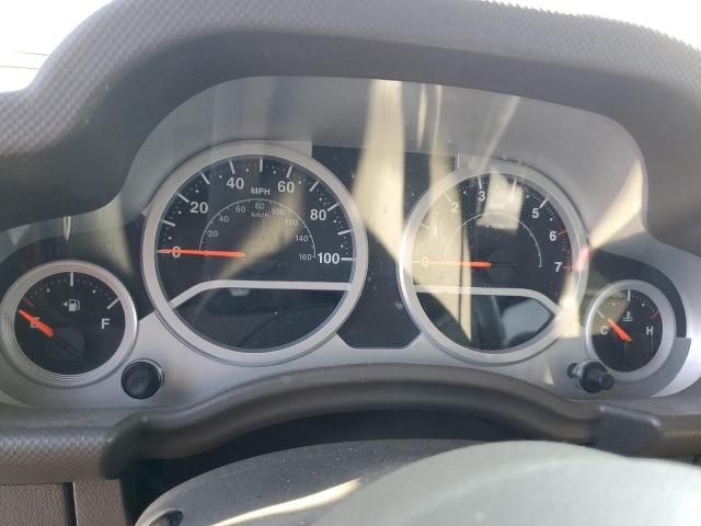 1J4BA5H1XAL125839 - 2010 JEEP WRANGLER U SAHARA Yaşıl foto 9