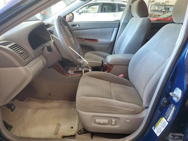 4T1BE32KX5U423805 - 2005 TOYOTA CAMRY LE Bleu photo 7