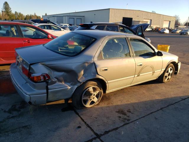 JT2BF22K010302979 - 2001 TOYOTA CAMRY CE SILVER photo 3