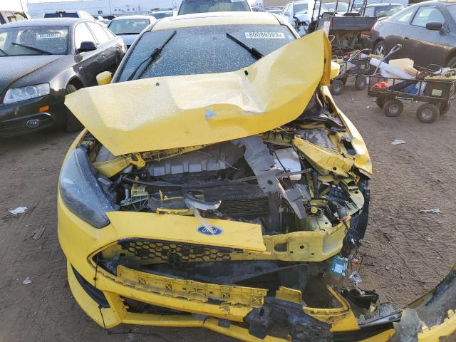 1FADP3L95HL222901 - 2017 FORD FOCUS ST YELLOW photo 5