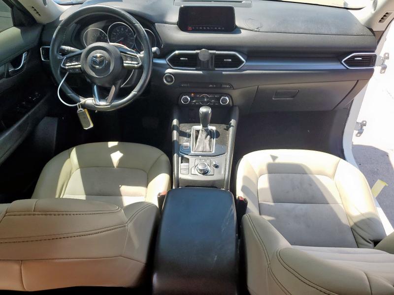 JM3KFACL9H0128145 - 2017 MAZDA CX-5 TOURING WHITE photo 8