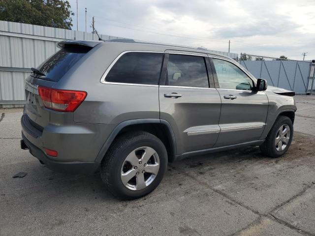 1J4RR4GG8BC578074 - 2011 JEEP GRAND CHER LAREDO رمادي صورة 3