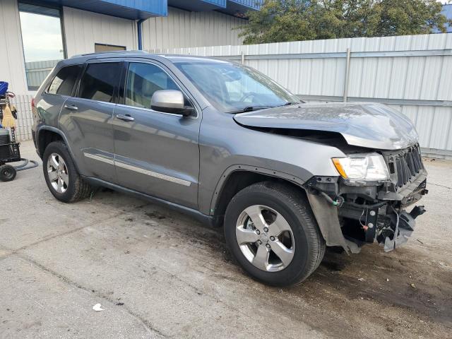 1J4RR4GG8BC578074 - 2011 JEEP GRAND CHER LAREDO رمادي صورة 4