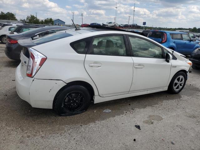 JTDKN3DU9D5640385 - 2013 TOYOTA PRIUS WHITE photo 3