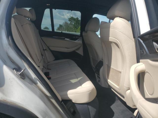 5UXTR9C53KLR09235 - 2019 BMW X3 XDRIVE30I WHITE photo 11