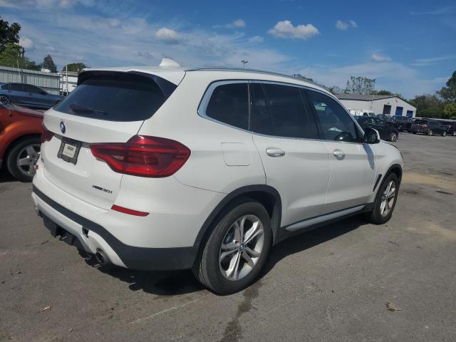 5UXTR9C53KLR09235 - 2019 BMW X3 XDRIVE30I WHITE photo 3