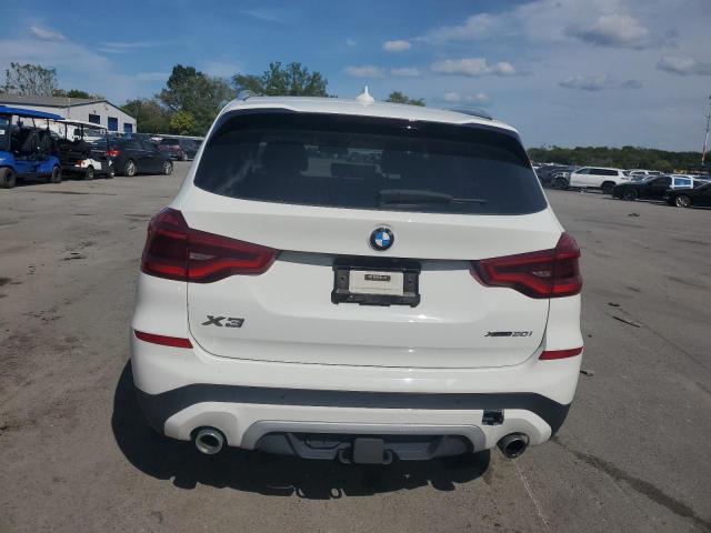 5UXTR9C53KLR09235 - 2019 BMW X3 XDRIVE30I WHITE photo 6
