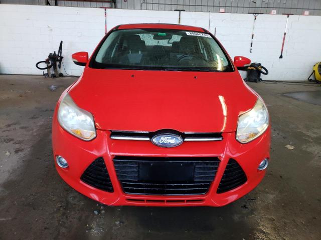 1FAHP3F24CL193268 - 2012 FORD FOCUS SE RED photo 5