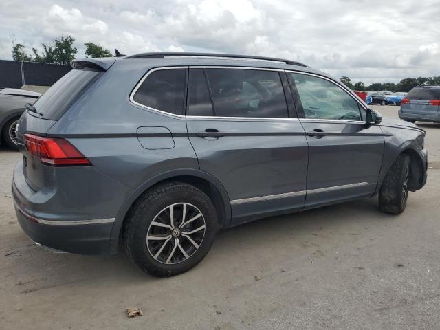 3VV3B7AX3MM024860 - 2021 VOLKSWAGEN TIGUAN SE GRAY photo 3