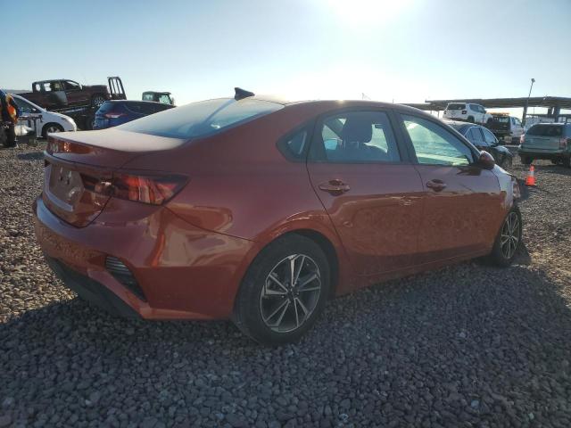 3KPF24AD8NE463337 - 2022 KIA FORTE FE ORANGE photo 3