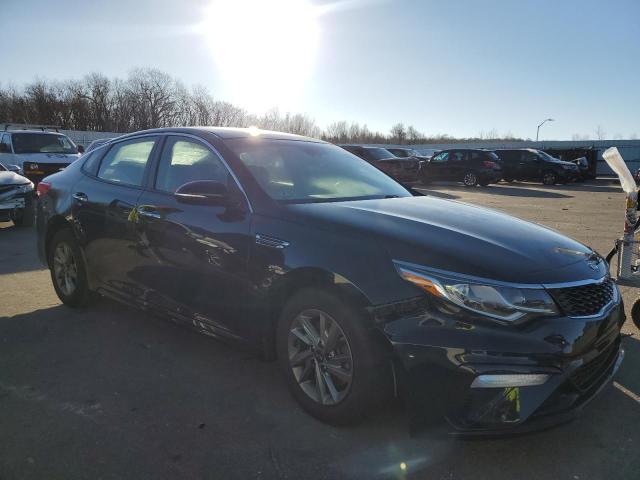 5XXGT4L36KG334585 - 2019 KIA OPTIMA LX BLACK photo 4