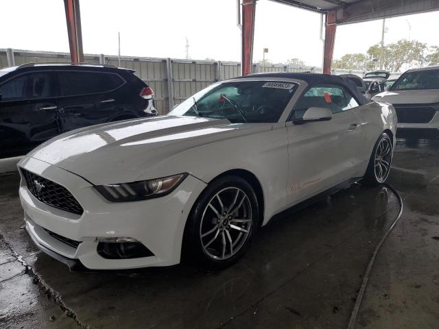 1FATP8UH2H5328841 - 2017 FORD MUSTANG WHITE photo 1