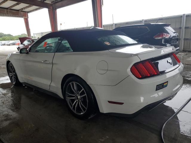 1FATP8UH2H5328841 - 2017 FORD MUSTANG WHITE photo 2