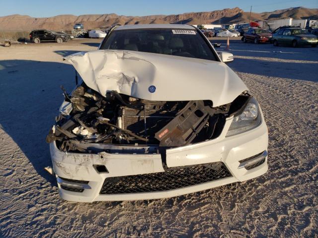 WDDGF4HB9CA610655 - 2012 MERCEDES-BENZ C 250 WHITE photo 5